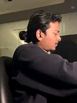 Ujjwallkumar0069 online show from 12-19-25, 03:02