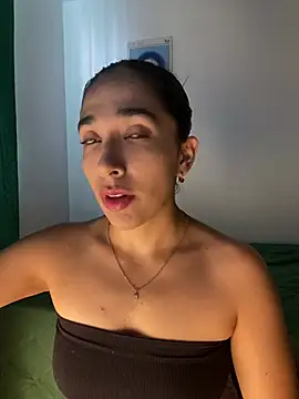 SabrinaEvanss  online show from 03-25-26, 08:37