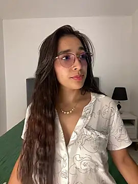 SabrinaEvanss  online show from 05-09-26, 08:36