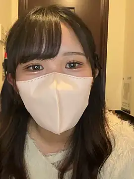 Snapshot of Aika_JP chatting on 10-24-25, 02:13 Aika JP online show from 10-24-25, 02:13