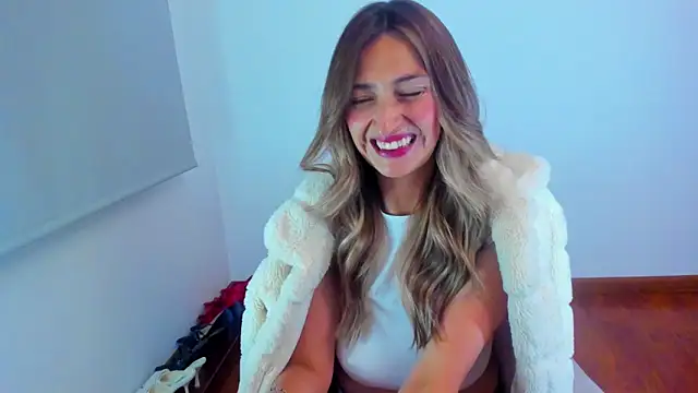 Velourmuse online show from 06-14-26, 02:24