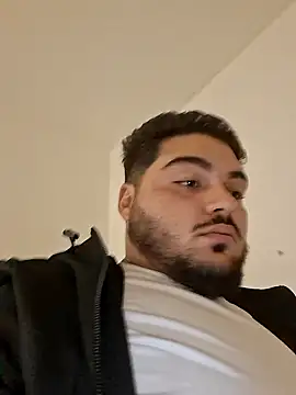 Snapshot of SeedyDope chatting on 10-12-25, 04:06 SeedyDope online show from 10-12-25, 04:06