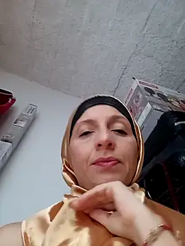 Aafsha  online show from 12-21-25, 11:28