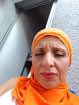 Snapshot of Aafsha_ chatting on 02-27-26, 07:25 Aafsha online show from 02-27-26, 07:25