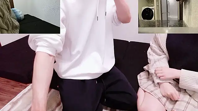 Snapshot of Mr_MatchApp_Jr chatting on 10-25-25, 08:22 Mr MatchApp Jr online show from 10-25-25, 08:22