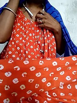 Snapshot of Hotty-romi3 chatting on 10-16-25, 01:17 Hotty-romi3 online show from 10-16-25, 01:17