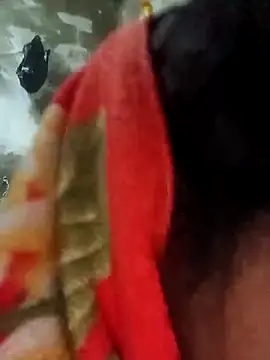 Snapshot of Hotty-romi3 chatting on 10-31-25, 01:39 Hotty-romi3 online show from 10-31-25, 01:39