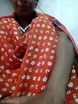 Snapshot of Hotty-romi3 chatting on 11-09-25, 04:00 Hotty-romi3 online show from 11-09-25, 04:00