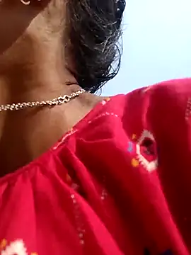 Snapshot of Hotty-romi3 chatting on 11-10-25, 04:22 Hotty-romi3 online show from 11-10-25, 04:22