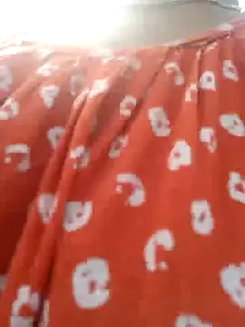 Snapshot of Hotty-romi3 chatting on 11-14-25, 04:55 Hotty-romi3 online show from 11-14-25, 04:55