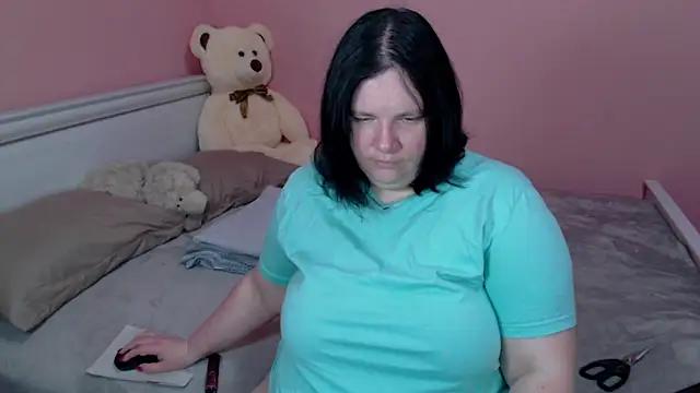 Snapshot of _alexandra_ray_ chatting on 12-04-25, 11:08 alexandra ray online show from 12-04-25, 11:08