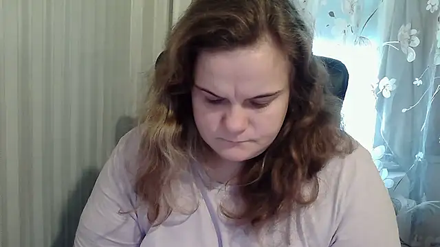 Snapshot of HarmonyKarera chatting on 10-19-25, 08:04 HarmonyKarera online show from 10-19-25, 08:04