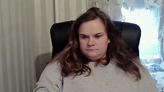 Snapshot of HarmonyKarera chatting on 10-22-25, 11:32 HarmonyKarera online show from 10-22-25, 11:32