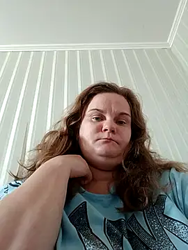 Snapshot of HarmonyKarera chatting on 10-27-25, 07:23 HarmonyKarera online show from 10-27-25, 07:23