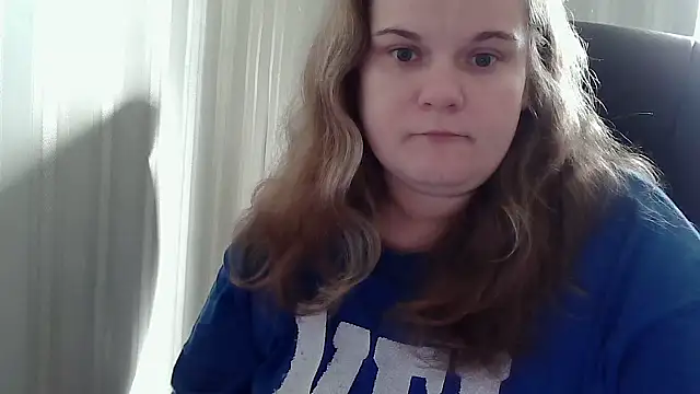 Snapshot of HarmonyKarera chatting on 10-31-25, 07:53 HarmonyKarera online show from 10-31-25, 07:53