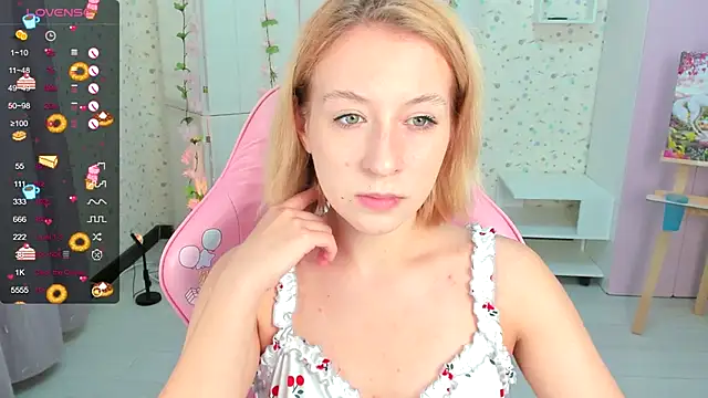 Emma Garcias online show from 10-18-25, 11:55