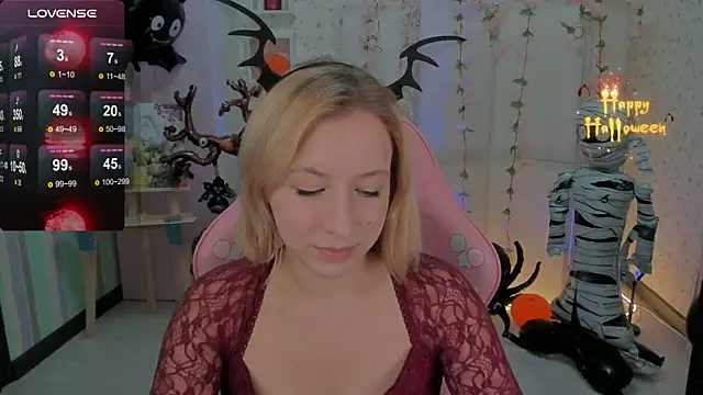 Emma Garcias online show from 10-27-25, 12:09