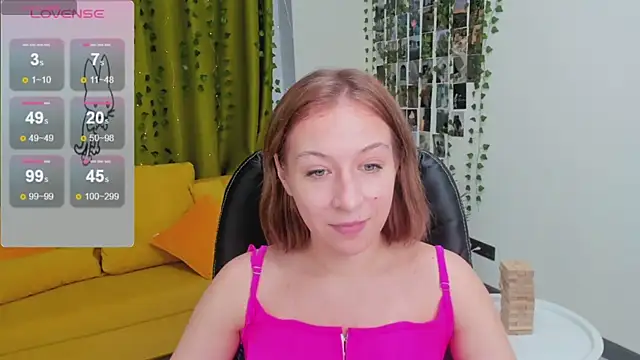 Emma Garcias online show from 11-09-25, 02:26