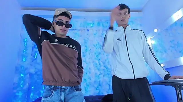 Play boys Hot2 online show from 11-01-25, 11:45