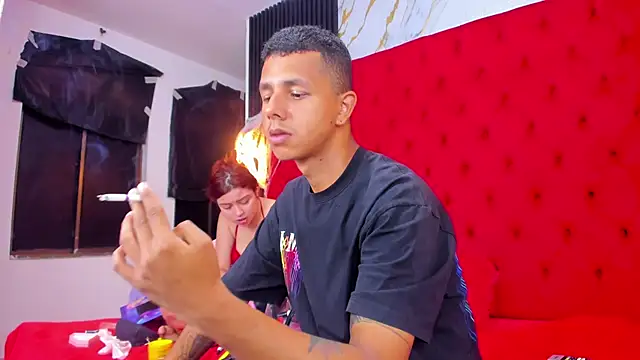 Snapshot of AnyAndDimitry chatting on 10-11-25, 01:09 AnyAndDimitry online show from 10-11-25, 01:09