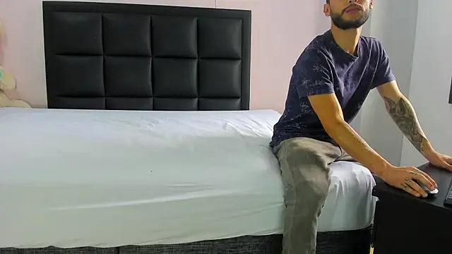 2 fire online show from 12-22-25, 07:55