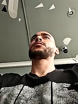 2 fire online show from 03-25-26, 04:35