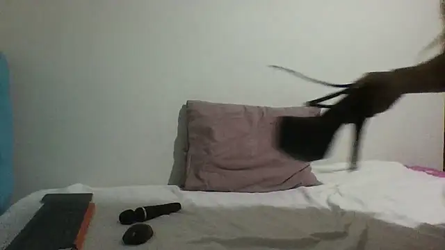 idil kraliceidi online show from 11-11-25, 05:57