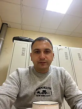 Mahrovmaxim online show from 10-09-25, 06:11