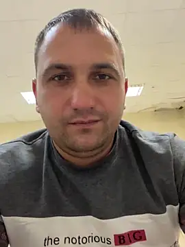 Mahrovmaxim online show from 10-12-25, 06:07