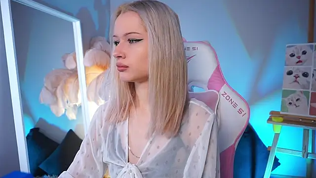 Celeste eyes0n online show from 11-08-25, 08:51