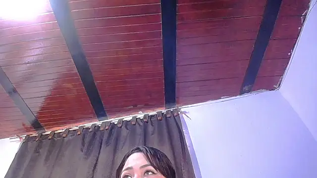 Snapshot of Bamby_69 chatting on 11-12-25, 02:17 Bamby 69 online show from 11-12-25, 02:17