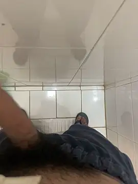 Snapshot of Akky00359 chatting on 10-05-25, 10:02 Akky00359 online show from 10-05-25, 10:02