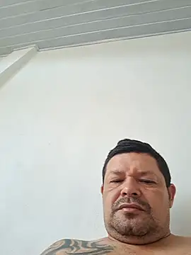 Snapshot of lady_and_charly chatting on 10-09-25, 11:30 lady and charly online show from 10-09-25, 11:30