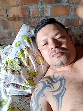 Snapshot of lady_and_charly chatting on 11-06-25, 07:20 lady and charly online show from 11-06-25, 07:20