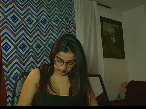 Charlotte Richardson online show from 10-04-25, 07:01