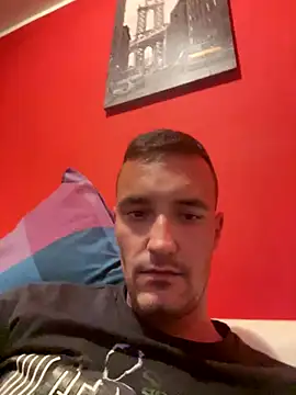 Snapshot of Zelkiaz chatting on 11-04-25, 11:48 Zelkiaz online show from 11-04-25, 11:48