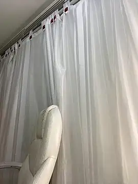 Rose monroee online show from 03-14-26, 07:41