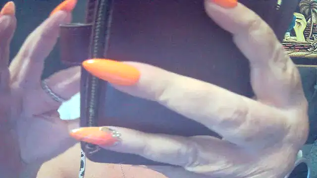 Snapshot of Playful_MILF_Demi chatting on 07-29-26, 06:39 Playful MILF Demi online show from 07-29-26, 06:39