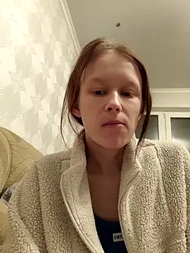 AlettaPaltrova online show from 10-04-25, 04:16