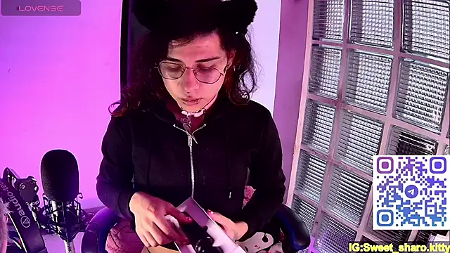 Sweet-SharoKitty online show from 05-08-26, 06:57