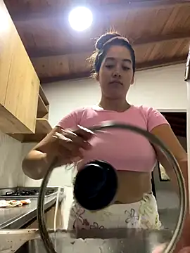 Nhefertary online show from 11-18-25, 08:24