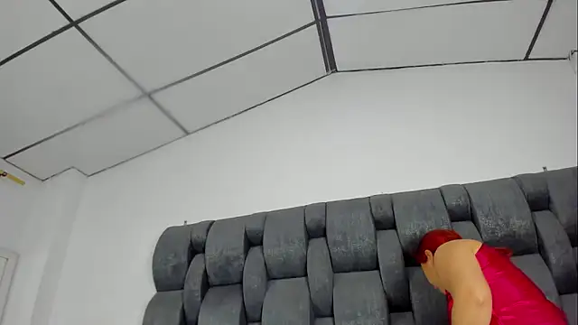 vauroraper online show from 10-15-25, 01:17