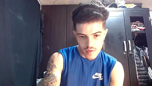 imsammytop online show from 11-10-25, 09:41