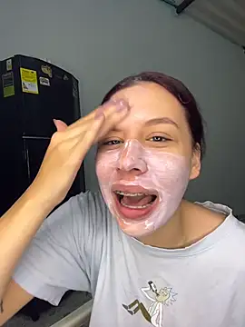 iisabella09 online show from 11-13-25, 06:12