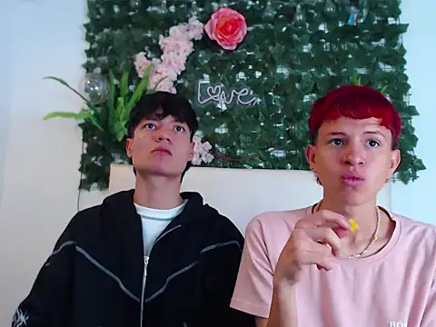 Snapshot of alex_russo__ chatting on 11-09-25, 04:00 alex russo online show from 11-09-25, 04:00