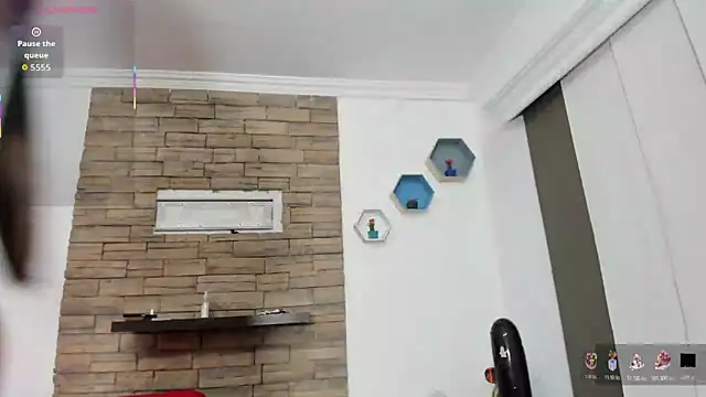 Snapshot of jilary__clinton chatting on 10-21-25, 12:17 jilary clinton online show from 10-21-25, 12:17