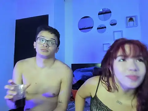 Snapshot of Danniel19 chatting on 11-18-25, 12:38 Danniel19 online show from 11-18-25, 12:38