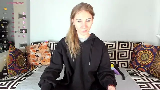 Snapshot of Amalia_Mio chatting on 02-28-26, 08:26 Amalia Mio online show from 02-28-26, 08:26