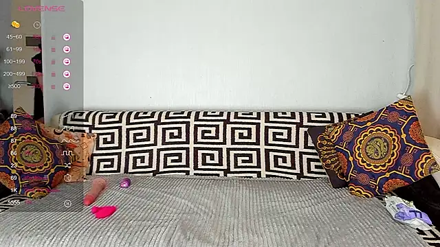 Snapshot of Amalia_Mio chatting on 03-20-26, 10:09 Amalia Mio online show from 03-20-26, 10:09