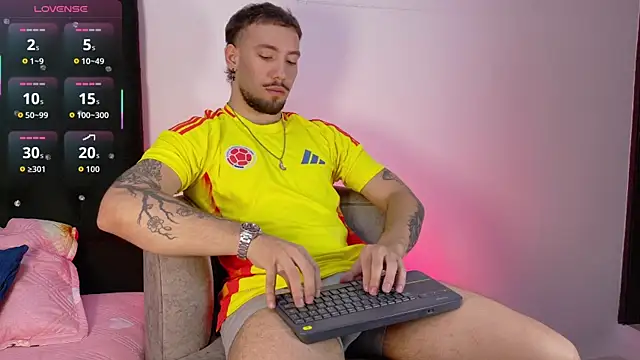 angel kyrozz online show from 05-30-26, 07:11